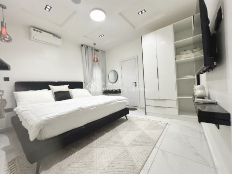 Newly Furnished 3 Bedrooms Apartment, Maruwa, Lekki Phase 1, Lekki, Lagos, Flat / Apartment Short Let