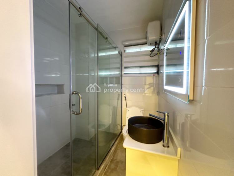 Newly Furnished 3 Bedrooms Apartment, Maruwa, Lekki Phase 1, Lekki, Lagos, Flat / Apartment Short Let