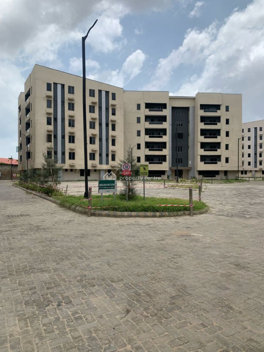 Fully 3 Bedroom Fully Serviced Apartments, Greater Lagos County Apartment, Surulere, Lagos, Flat / Apartment for Sale