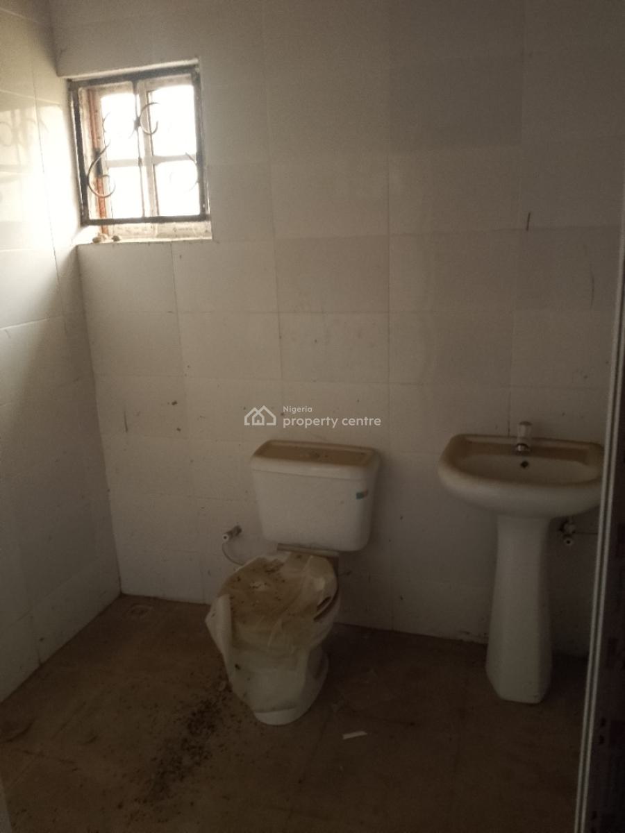 4 Bedrooms Bungalow, Agunfoye, Off Bayeku Road, Igbogbo, Ikorodu, Lagos, Detached Bungalow for Sale