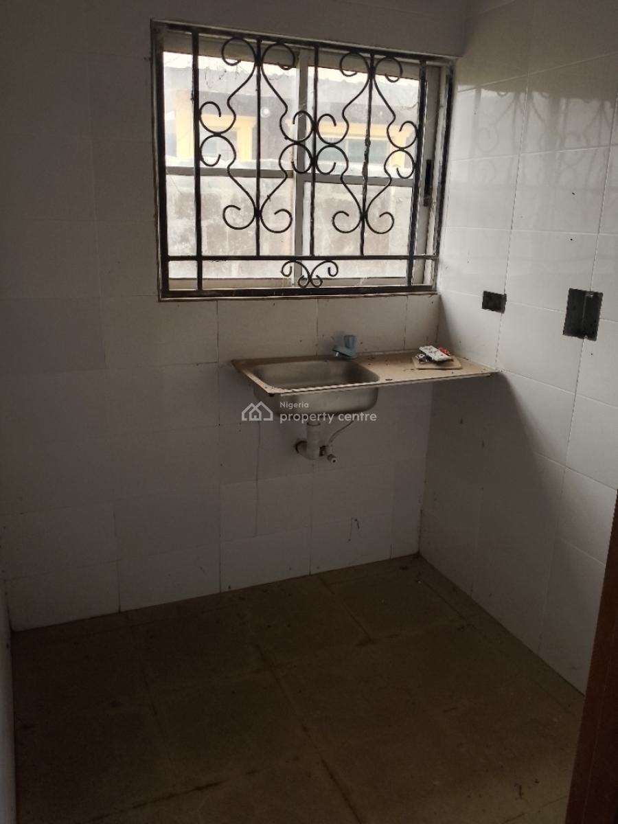 4 Bedrooms Bungalow, Agunfoye, Off Bayeku Road, Igbogbo, Ikorodu, Lagos, Detached Bungalow for Sale