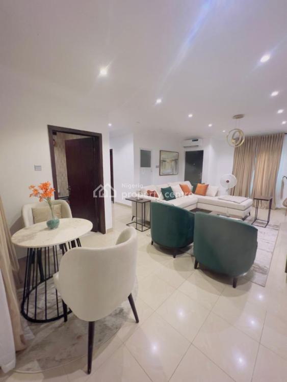 Fully Furnished, Neatly Used Serviced 2 Bedrooms Apartment, Off Ologolo Road, Beside White Oak Estate, Ologolo, Lekki, Lagos, Flat / Apartment for Sale