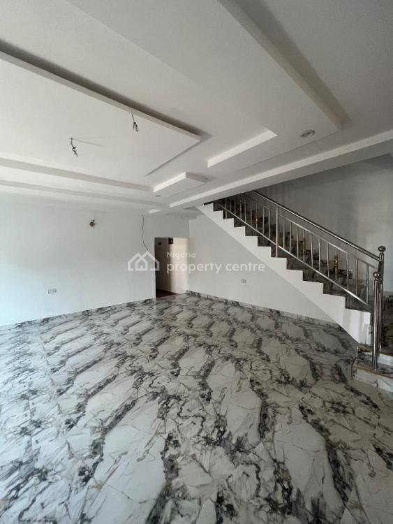 4 Bedrooms Semi Detached House, Trans Ekulu, Enugu, Enugu, Semi-detached Duplex for Sale