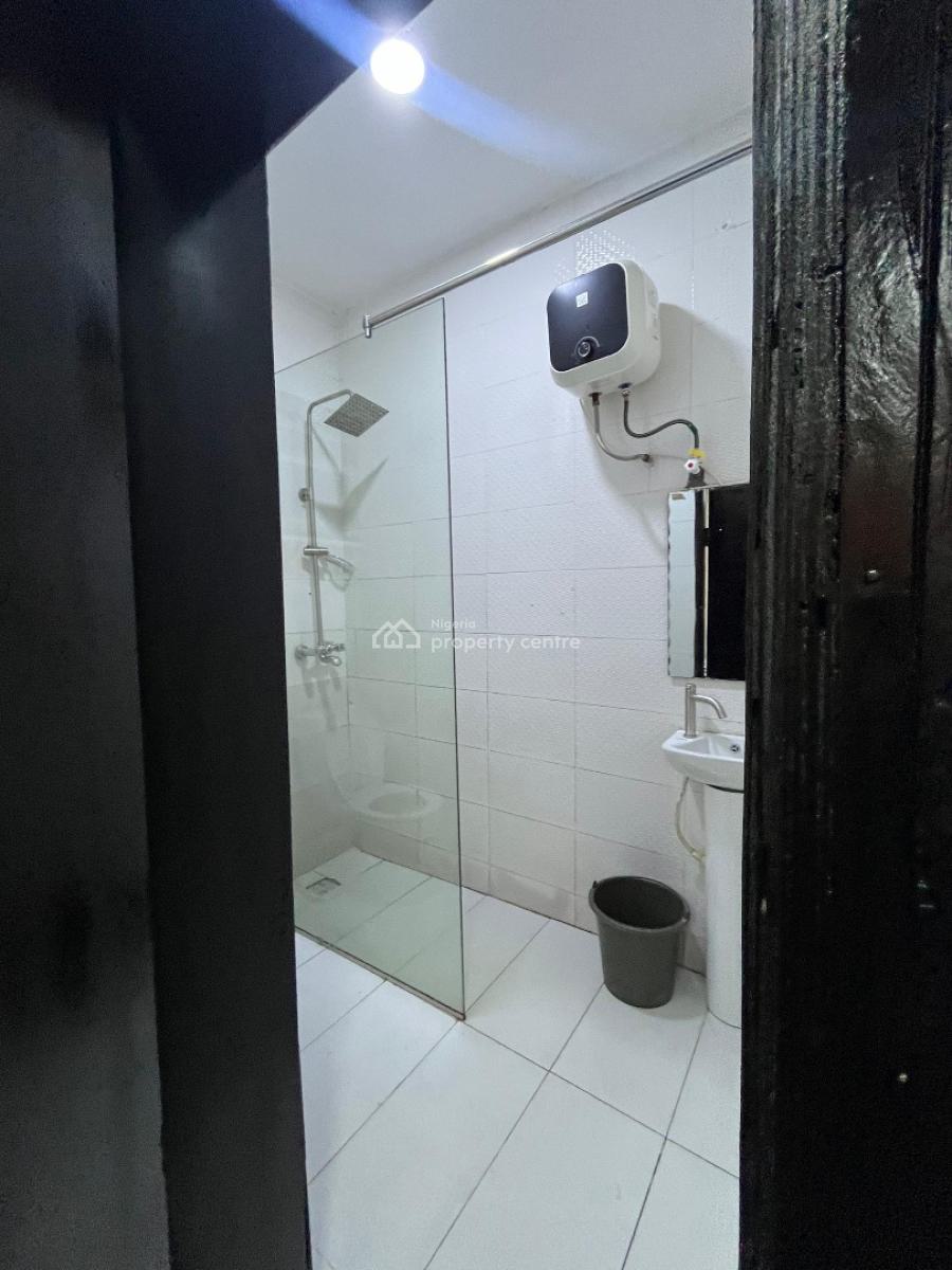 Luxurious 4 Bedroom Apartment with Excellent Facilities, Emeka Anyaoku Estate, Muiz Banire Street, Ikeja Gra, Ikeja, Lagos, Flat / Apartment Short Let
