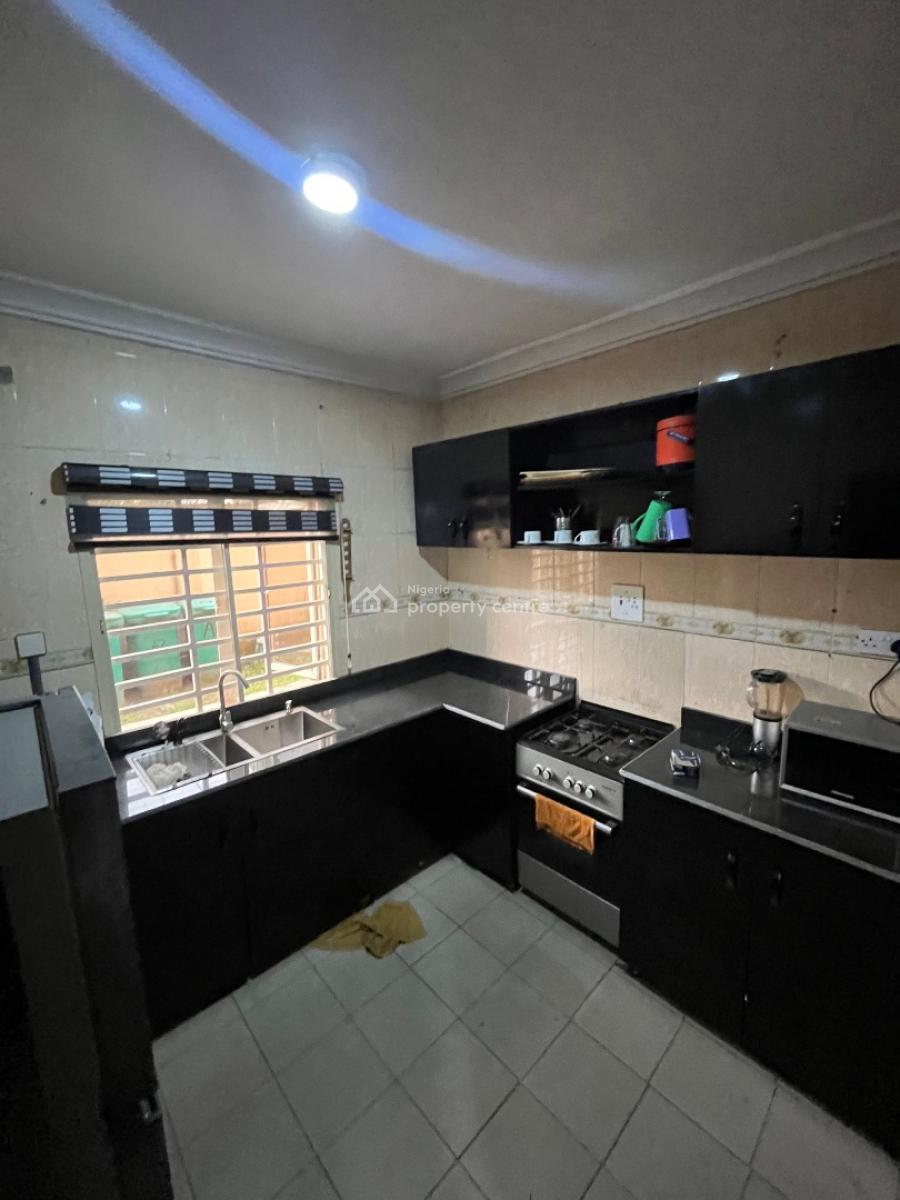 Luxurious 4 Bedroom Apartment with Excellent Facilities, Emeka Anyaoku Estate, Muiz Banire Street, Ikeja Gra, Ikeja, Lagos, Flat / Apartment Short Let