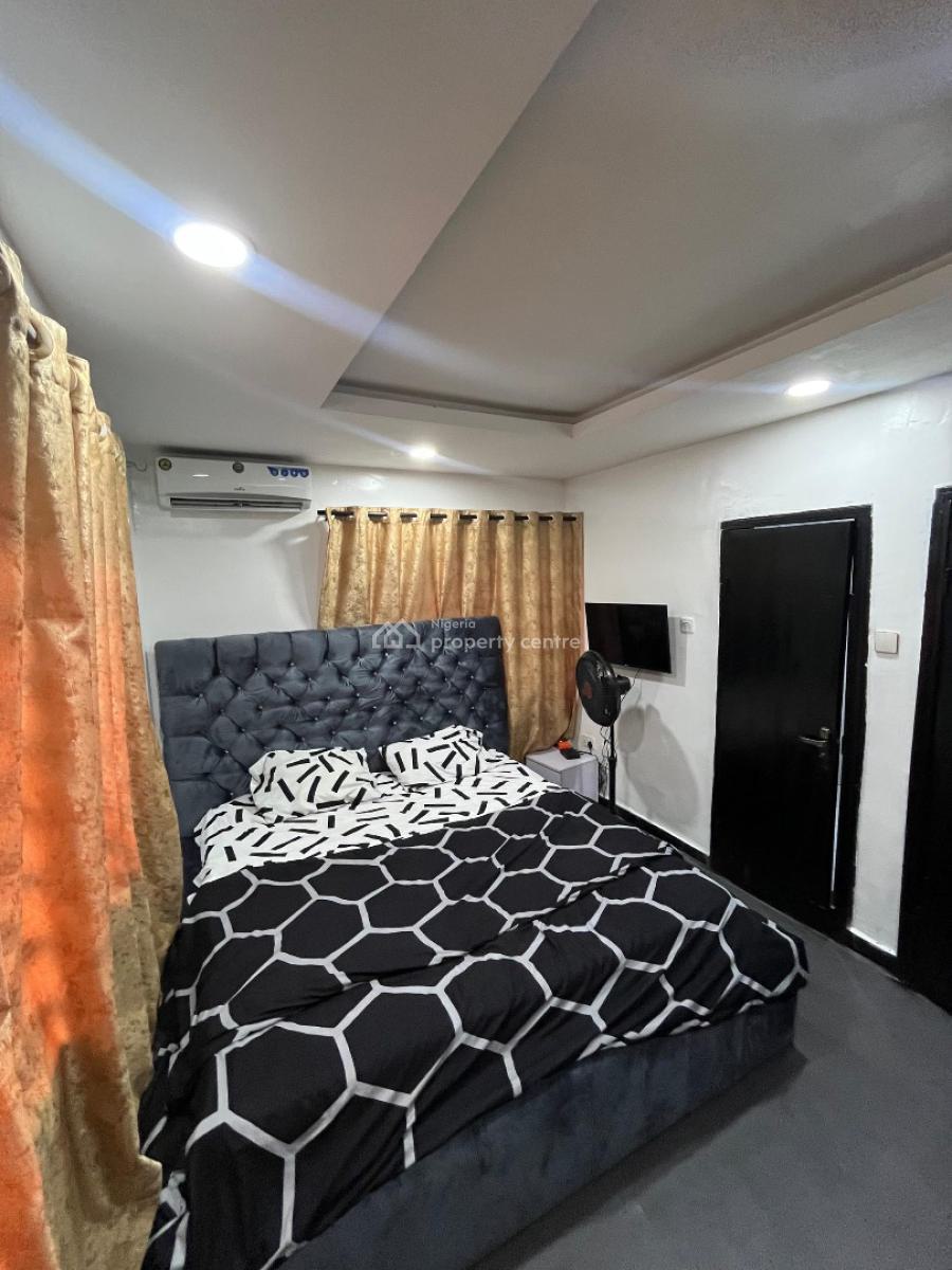 Luxurious 4 Bedroom Apartment with Excellent Facilities, Emeka Anyaoku Estate, Muiz Banire Street, Ikeja Gra, Ikeja, Lagos, Flat / Apartment Short Let