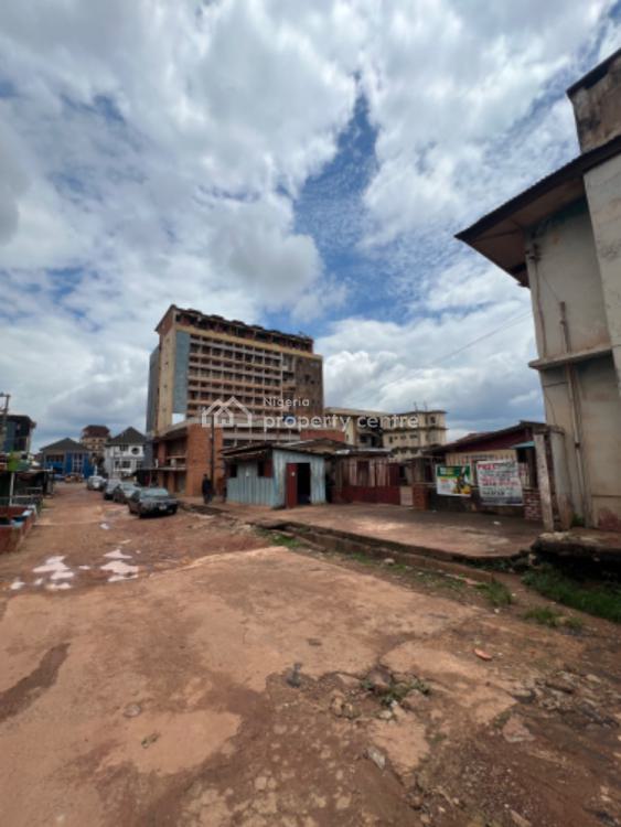 Commercial/residential Landed Property, Ogui New Layout, Enugu, Enugu, Plaza / Complex / Mall for Sale