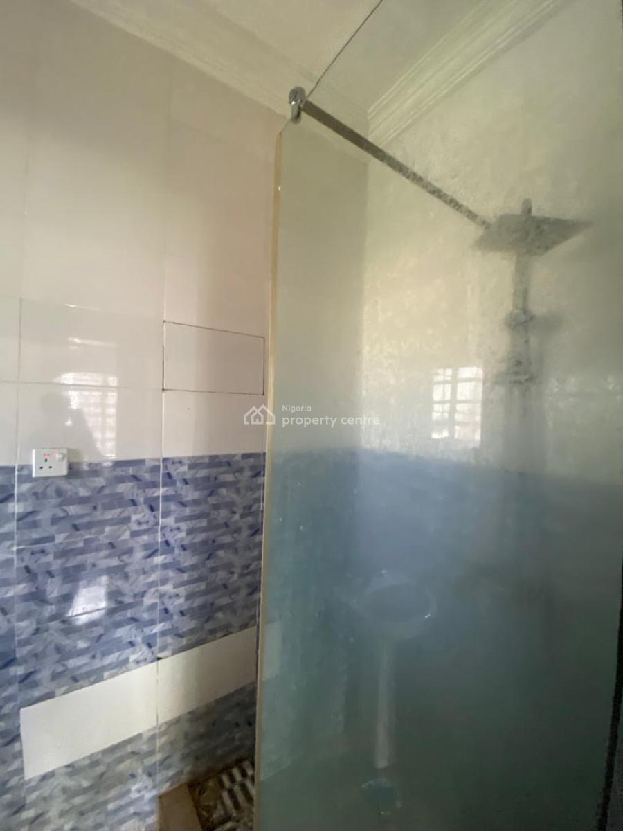 Luxuriously Nice Spacious  2 Bedroom Flat  with Excellent Finishing, 12, Kayode Street, Sangotedo, Ajah, Lagos, House for Rent