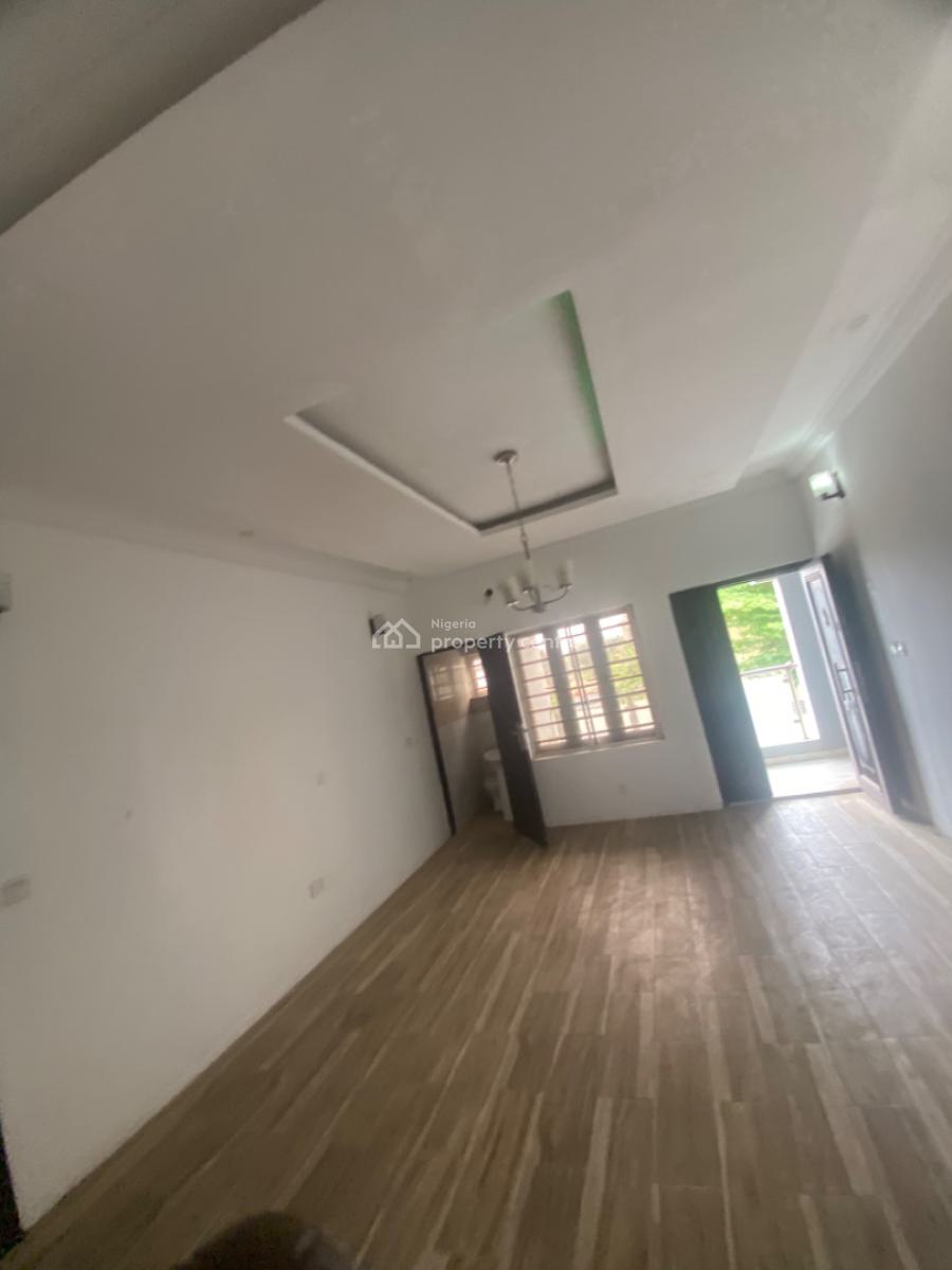 Luxuriously Nice Spacious  3 Bedroom Flat  with Excellent Finishing, 12, Kayode Street Sangotedo, Sangotedo, Ajah, Lagos, House for Rent