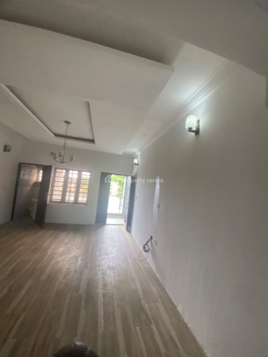 Luxuriously Nice Spacious  3 Bedroom Flat  with Excellent Finishing, 12, Kayode Street Sangotedo, Sangotedo, Ajah, Lagos, House for Rent