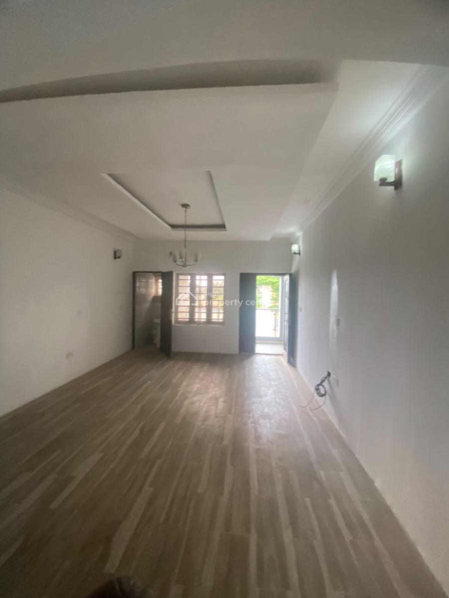 Luxuriously Nice Spacious  3 Bedroom Flat  with Excellent Finishing, 12, Kayode Street Sangotedo, Sangotedo, Ajah, Lagos, House for Rent