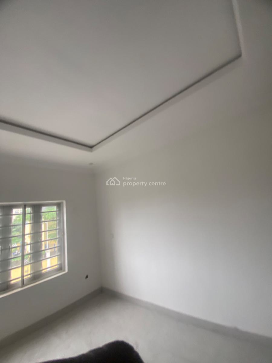 Luxuriously Nice Spacious  3 Bedroom Flat  with Excellent Finishing, 12, Kayode Street Sangotedo, Sangotedo, Ajah, Lagos, House for Rent