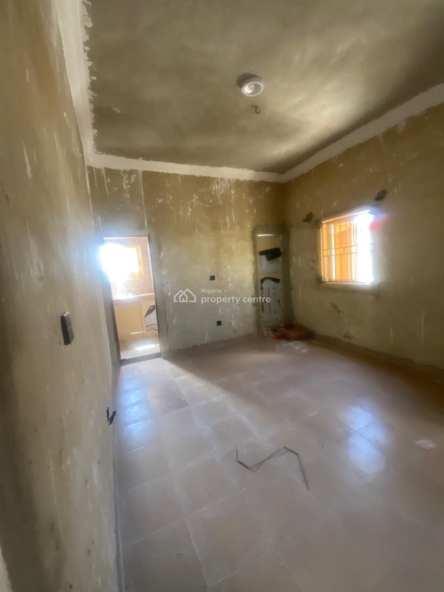 Luxuriously Nice Spacious Self Contain with Excellent Finishing, 12, Kayode Street Malete, Imalete Alafia, Ibeju Lekki, Lagos, Self Contain (single Rooms) for Rent