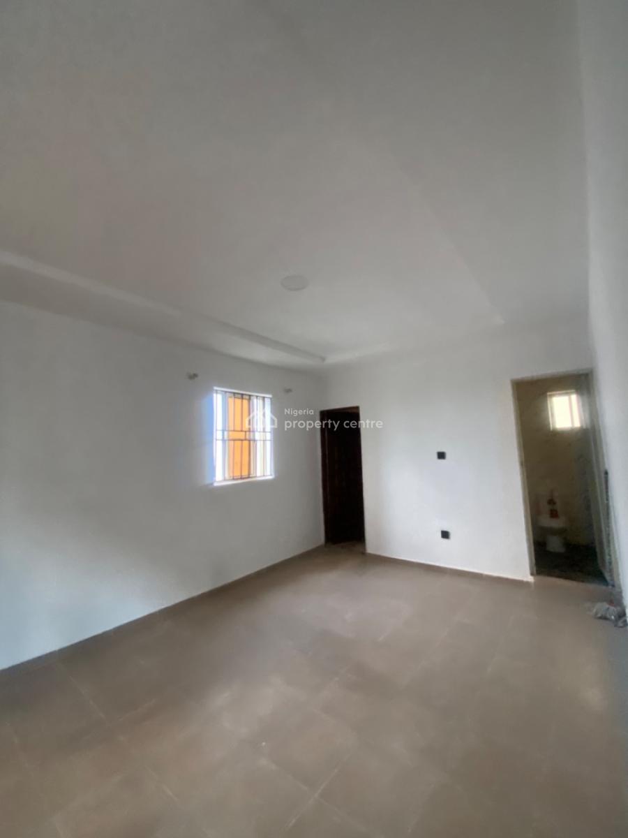 Luxuriously Nice Spacious Self Contain with Excellent Finishing, 12, Kayode Street Malete, Imalete Alafia, Ibeju Lekki, Lagos, Self Contain (single Rooms) for Rent