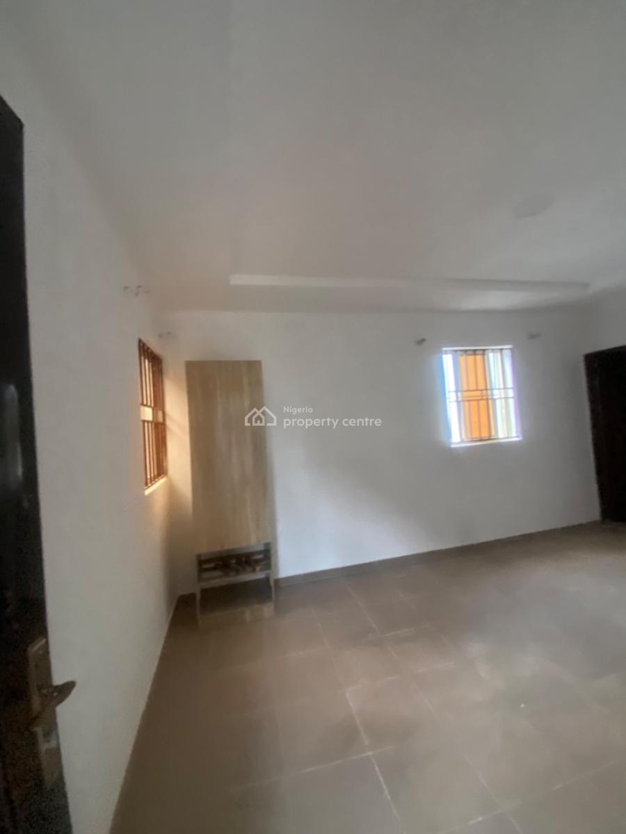 Luxuriously Nice Spacious Self Contain with Excellent Finishing, 12, Kayode Street Malete, Imalete Alafia, Ibeju Lekki, Lagos, Self Contain (single Rooms) for Rent