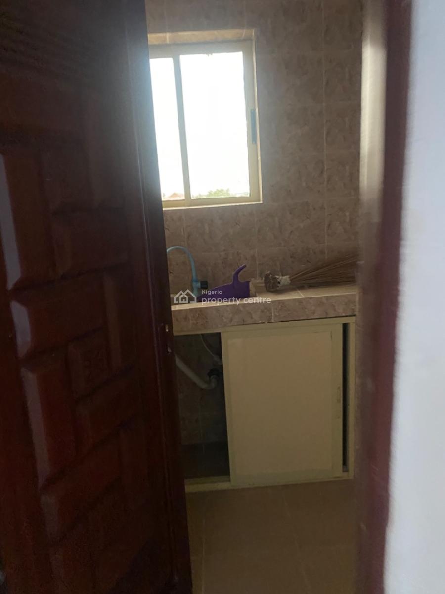 Luxuriously Nice Spacious Self Contain with Excellent Finishing, 12, Kayode Street Malete, Imalete Alafia, Ibeju Lekki, Lagos, Self Contain (single Rooms) for Rent