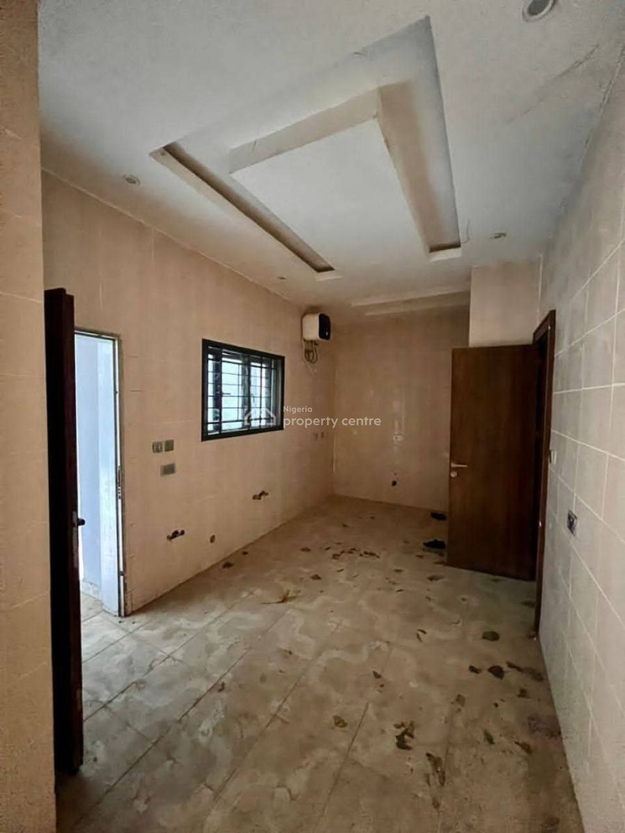 Solid Built 4 Bedrooms Terraced Duplex in a Serene Environment, Guzape District, Abuja, Terraced Duplex for Sale