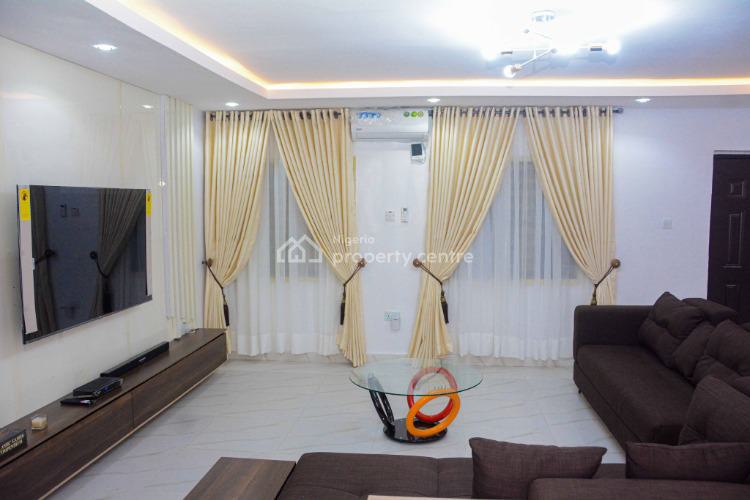 Rubys Apartment. Fully Furnished 3 Bedrooms Apartment, 7 Folawewo Street, Off Allen, Ikeja, Lagos, Flat / Apartment Short Let