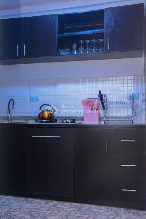 Rubys Apartment. Fully Furnished 3 Bedrooms Apartment, 7 Folawewo Street, Off Allen, Ikeja, Lagos, Flat / Apartment Short Let
