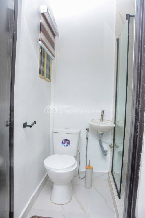 Rubys Apartment. Fully Furnished 3 Bedrooms Apartment, 7 Folawewo Street, Off Allen, Ikeja, Lagos, Flat / Apartment Short Let