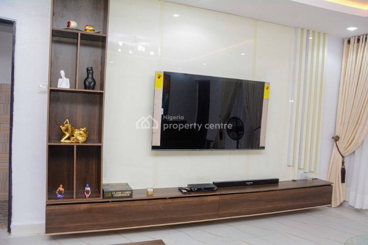 Rubys Apartment. Fully Furnished 3 Bedrooms Apartment, 7 Folawewo Street, Off Allen, Ikeja, Lagos, Flat / Apartment Short Let