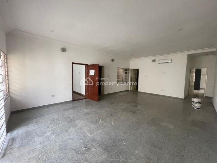 Very Nice 3 Bedroom Apartment with Bq &pool, Lekki Phase 1, Lekki, Lagos, Flat / Apartment for Rent