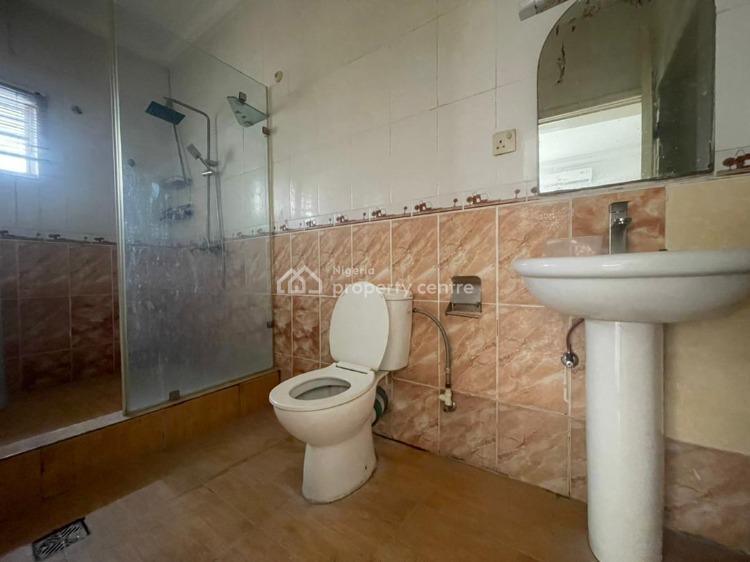 Very Nice 3 Bedroom Apartment with Bq &pool, Lekki Phase 1, Lekki, Lagos, Flat / Apartment for Rent