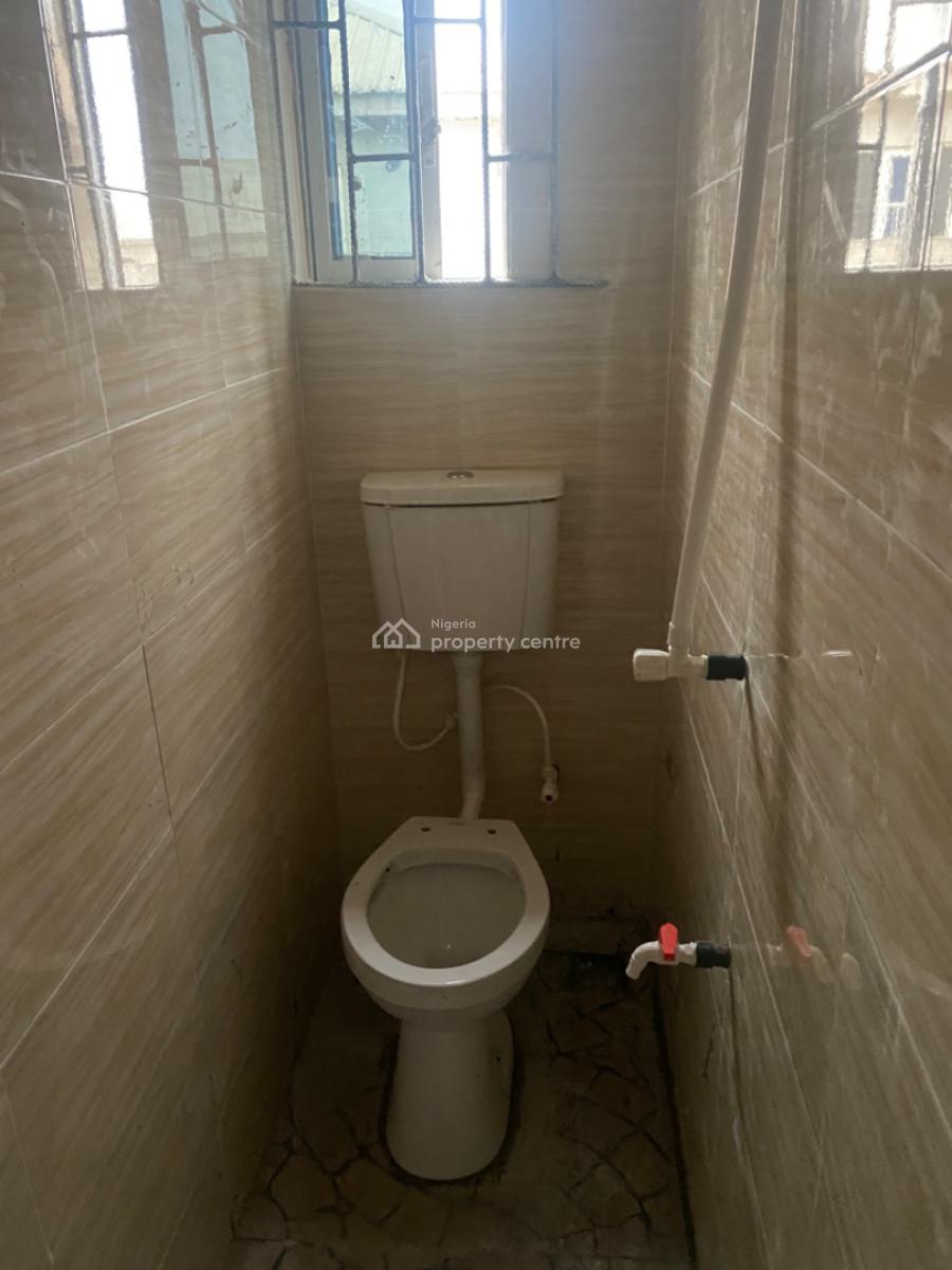 Luxuriously Standard Spacious Self Contain with Excellent Finishing, 14b, Ayo Street, Ayo Court Onosa, Onosa, Ibeju Lekki, Lagos, Self Contain (single Rooms) for Rent