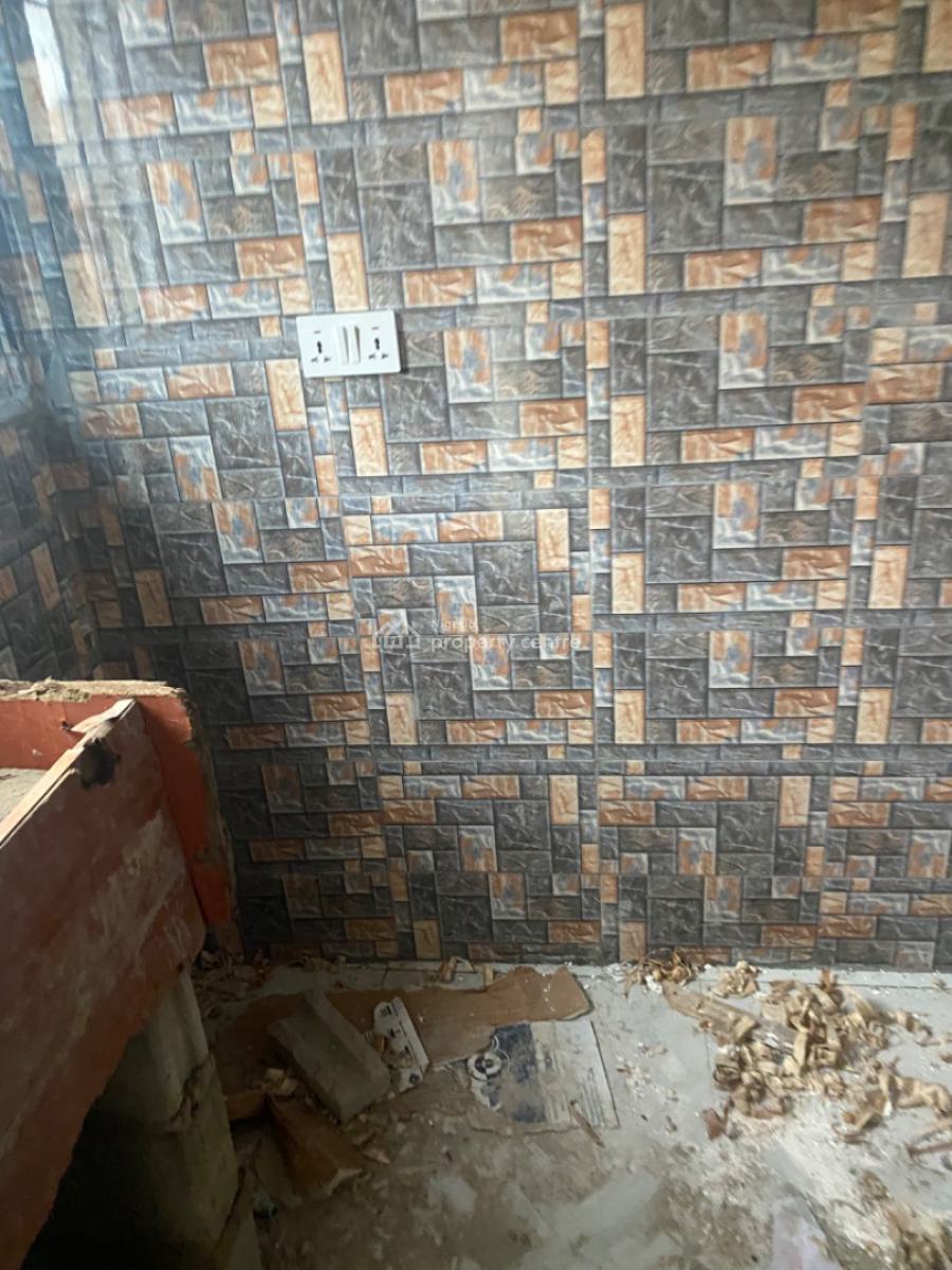 Luxuriously Standard Spacious Self Contain with Excellent Finishing, 14b, Ayo Street, Ayo Court Onosa, Onosa, Ibeju Lekki, Lagos, Self Contain (single Rooms) for Rent