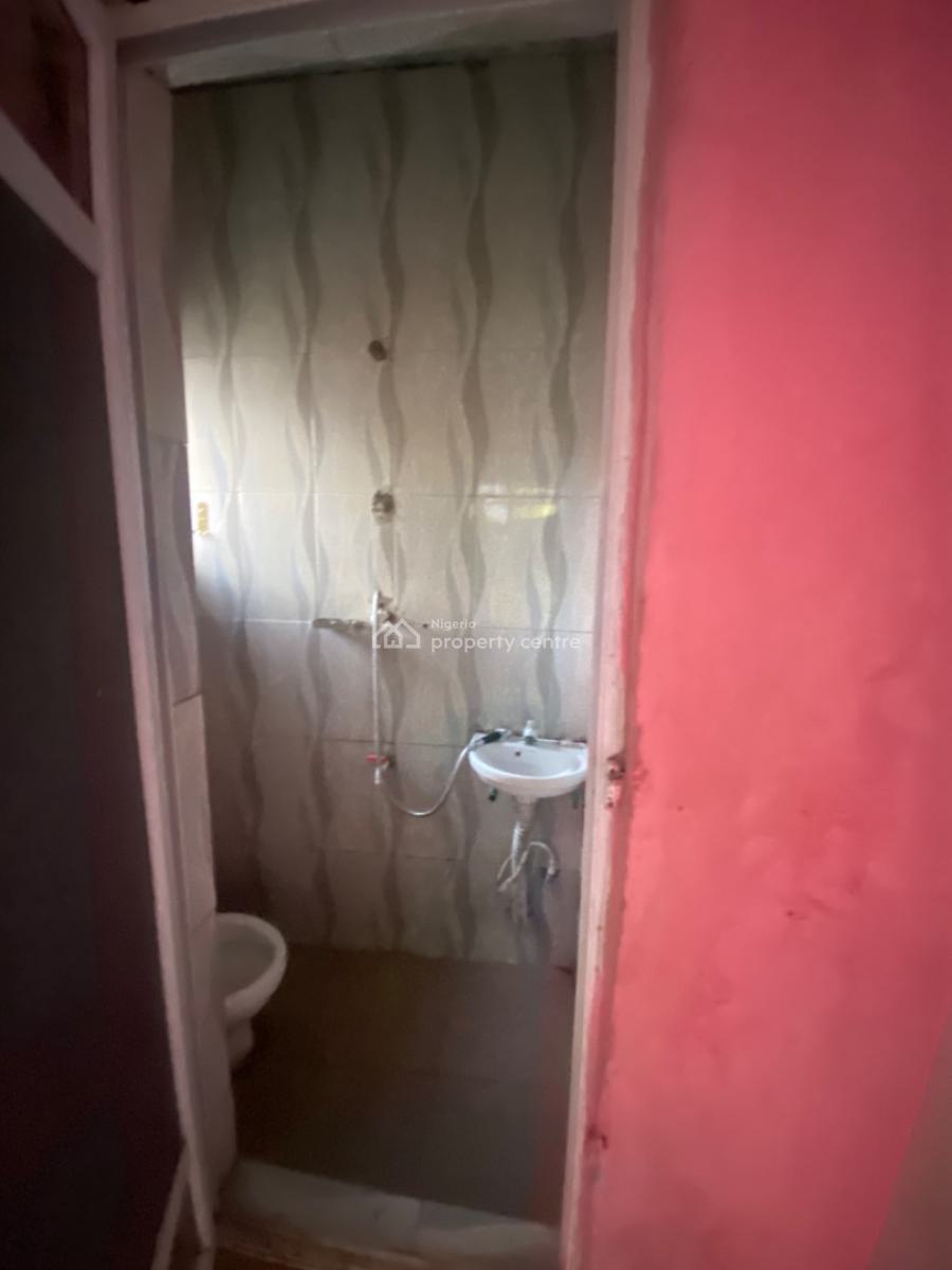 Luxuriously Standard Spacious Self Contain with Excellent Finishing, 14b, Ayo Street, Ayo Court Onosa, Onosa, Ibeju Lekki, Lagos, Self Contain (single Rooms) for Rent