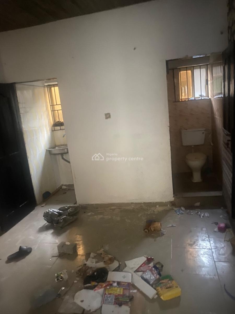 Luxuriously Standard Spacious Self Contain with Excellent Finishing, 14b, Ayo Street, Ayo Court Sangotedo, Sangotedo, Ajah, Lagos, Self Contain (single Rooms) for Rent