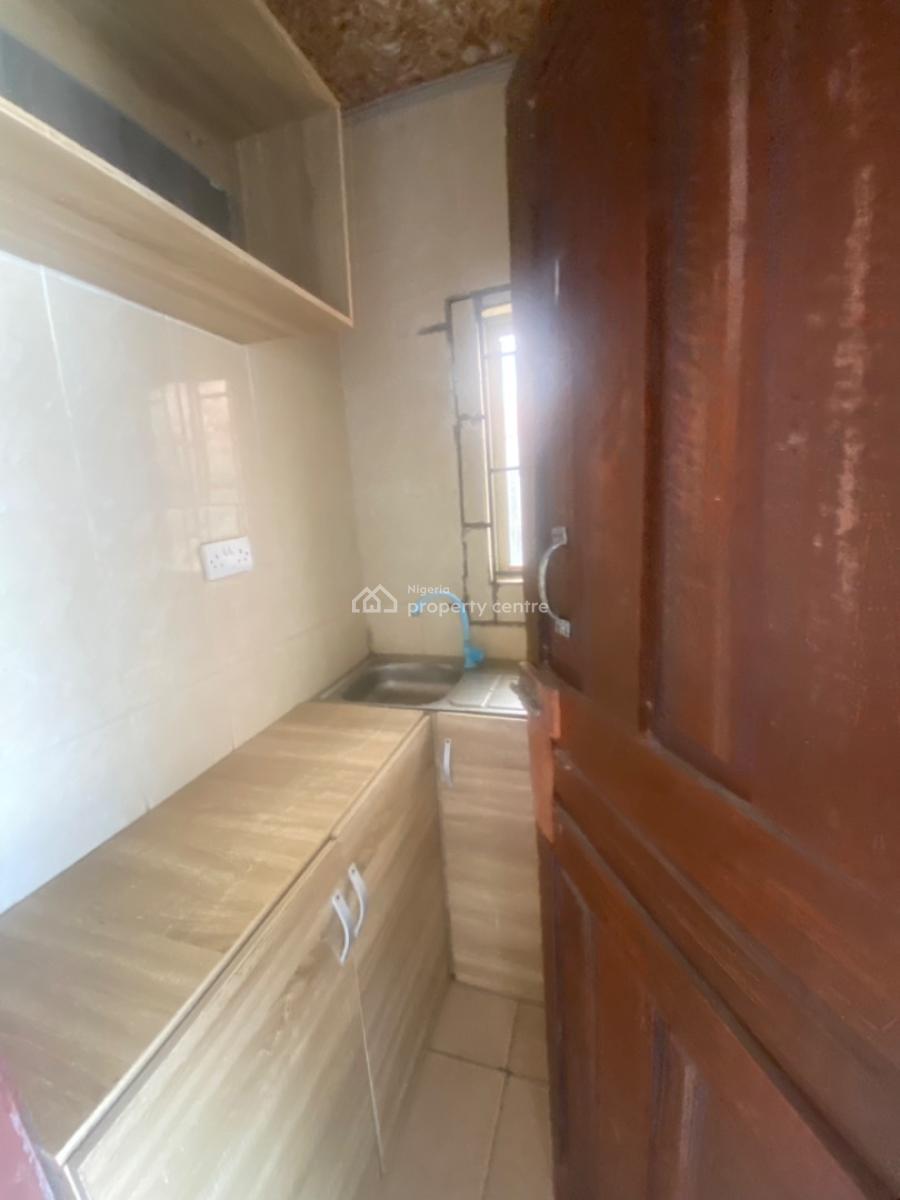 Luxuriously Standard Spacious One Bedroom, 14b, Ayo Street, Ayo Court, Sangotedo, Ajah, Lagos, House for Rent