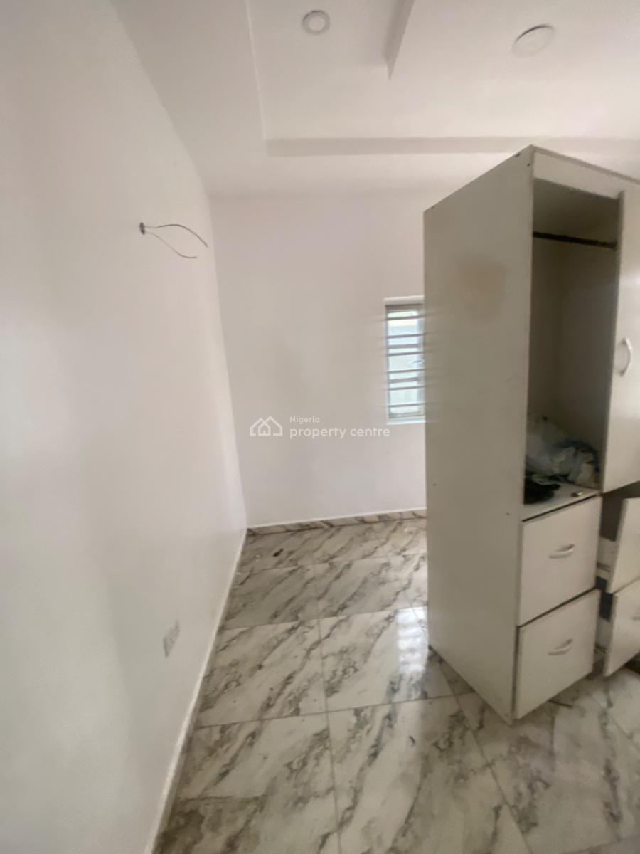 Luxuriously Standard Spacious Mini Flat, 14b, Ayo Street, Ayo Court, Ologolo, Lekki, Lagos, Mini Flat (room and Parlour) for Rent