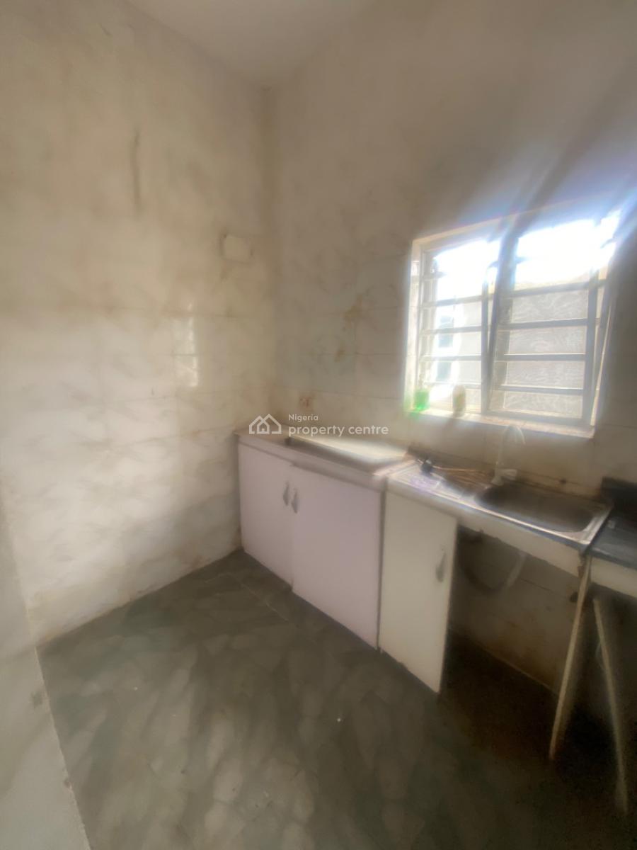 Luxuriously Standard Spacious Mini Flat, 14b, Ayo Street, Ayo Court, Ologolo, Lekki, Lagos, Mini Flat (room and Parlour) for Rent