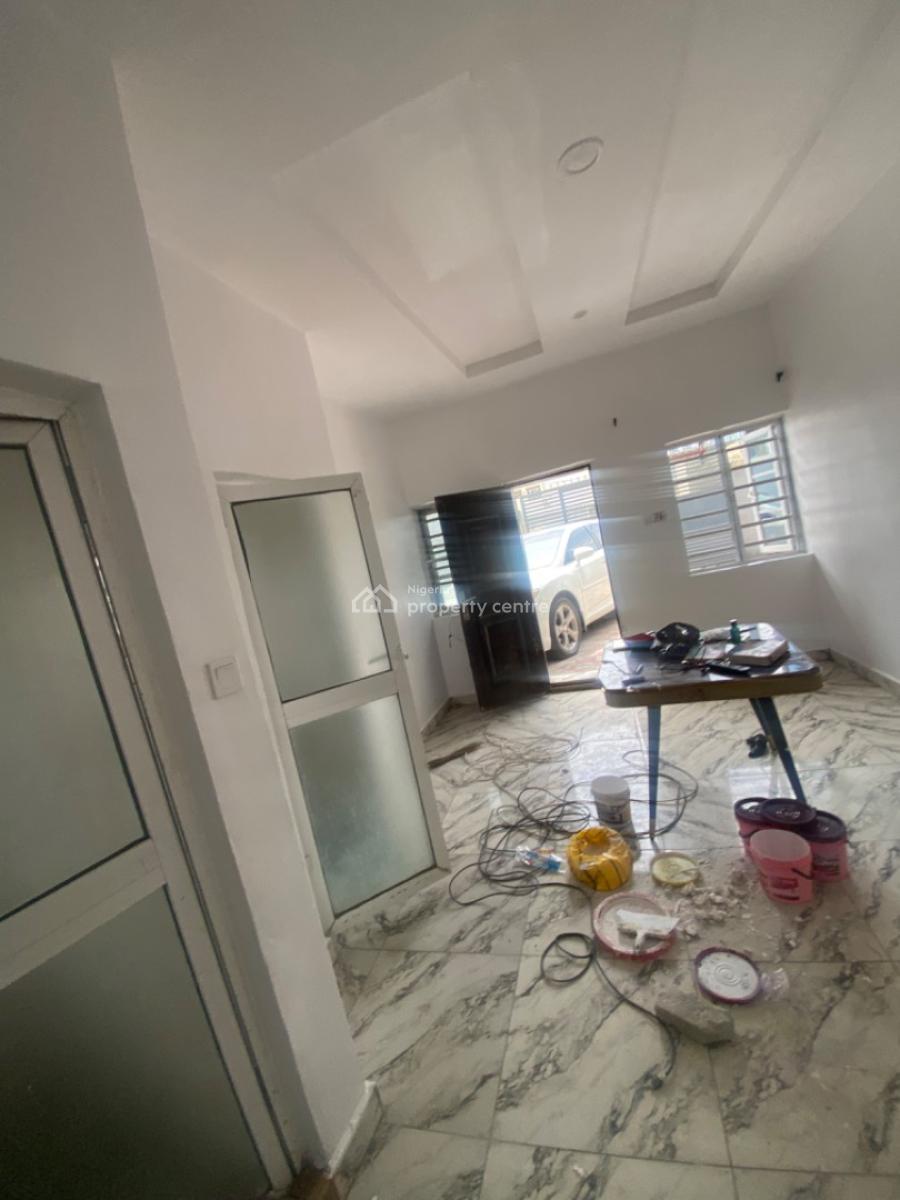 Luxuriously Standard Spacious Mini Flat, 14b, Ayo Street, Ayo Court, Ologolo, Lekki, Lagos, Mini Flat (room and Parlour) for Rent