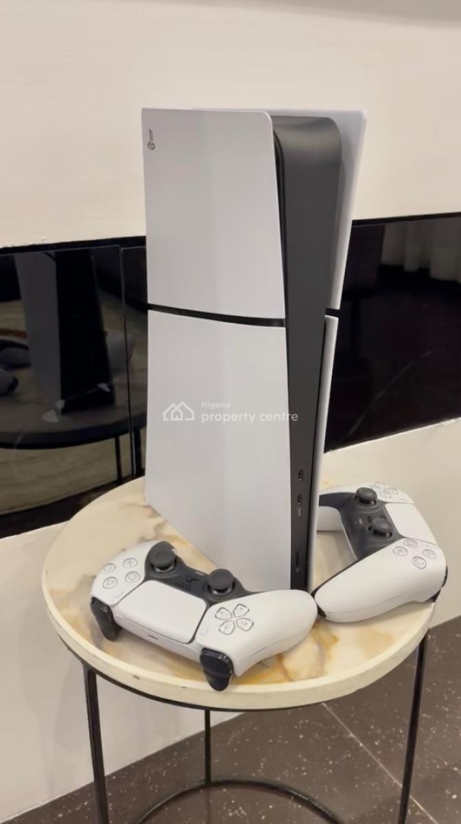 Exclusive 2 Bedrooms Haven, Ps5 Console + 24 Hours Electricity and Security, Greenfield Estate, Ago Palace, Isolo, Lagos, Flat / Apartment Short Let