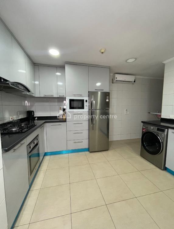 Lovely 3 Bedrooms with Swimming Pool, Gym and Recliner, Olaletan Street, Oniru, Victoria Island (vi), Lagos, Flat / Apartment Short Let