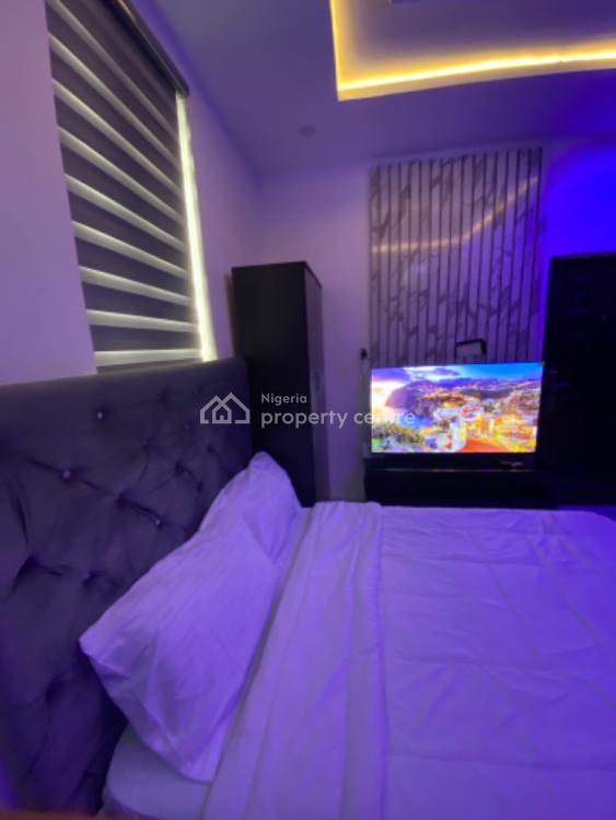 Studio Apartment, 64, Ayilara Street, Surulere, Lagos, Self Contain (single Rooms) Short Let