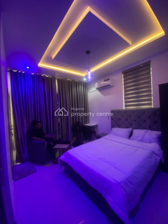Studio Apartment, 64, Ayilara Street, Surulere, Lagos, Self Contain (single Rooms) Short Let