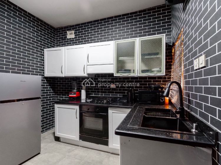 Luxury 2 Bedrooms with Private Cinema, Banana Island, Ikoyi, Lagos, Flat / Apartment Short Let
