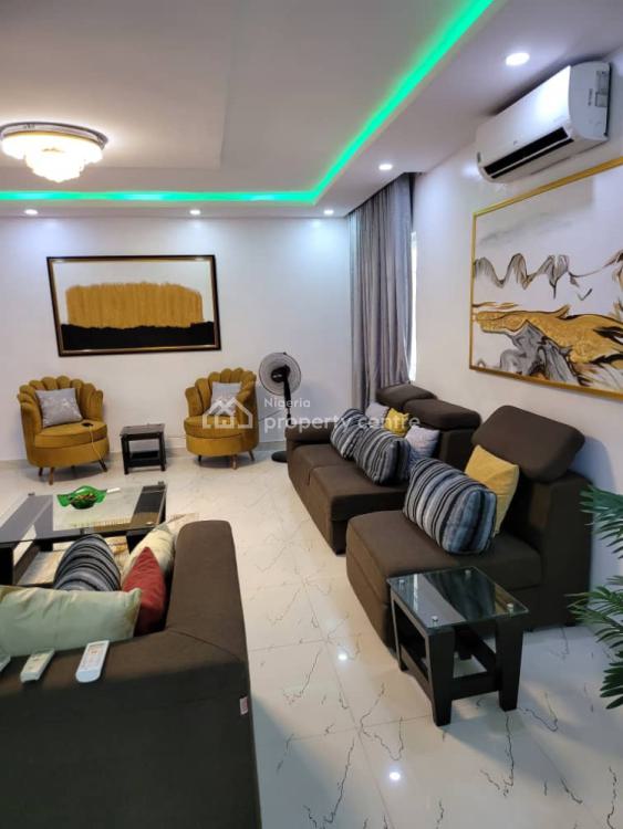 Fully Serviced 4 Bedroom Penthouse Apartment, Safecourt Apartment, Ikate Elegushi, Lekki, Lagos, Flat / Apartment for Sale