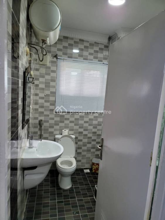 Fully Serviced 4 Bedroom Penthouse Apartment, Safecourt Apartment, Ikate Elegushi, Lekki, Lagos, Flat / Apartment for Sale