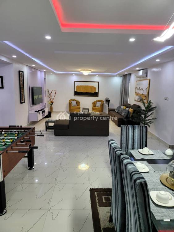 Fully Serviced 4 Bedroom Penthouse Apartment, Safecourt Apartment, Ikate Elegushi, Lekki, Lagos, Flat / Apartment for Sale
