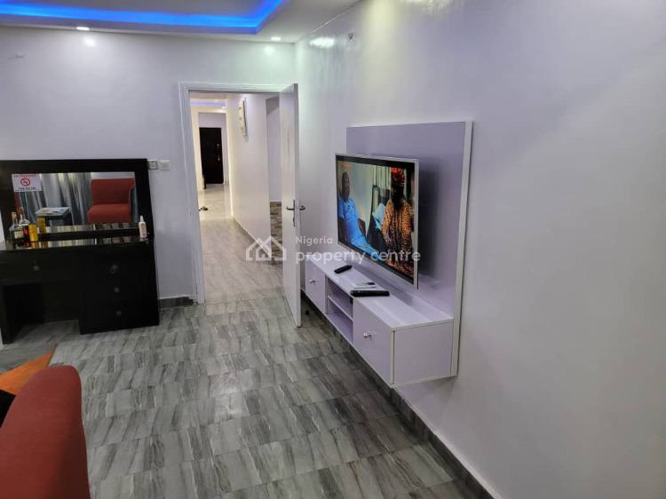 Fully Serviced 4 Bedroom Penthouse Apartment, Safecourt Apartment, Ikate Elegushi, Lekki, Lagos, Flat / Apartment for Sale