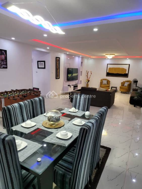 Fully Serviced 4 Bedroom Penthouse Apartment, Safecourt Apartment, Ikate Elegushi, Lekki, Lagos, Flat / Apartment for Sale