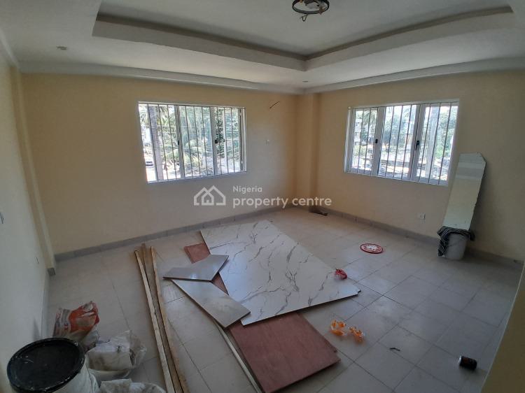 2 Bedrooms Renovated Apartment, Victoria Island (vi), Lagos, Flat / Apartment for Rent