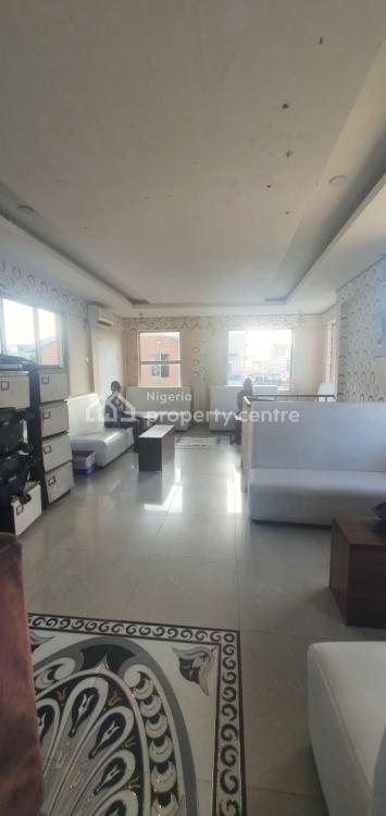 Commercial Property on 2 Floors Facing a Busy Road, Admiralty, Lekki Phase 1, Lekki, Lagos, Restaurant / Bar for Rent
