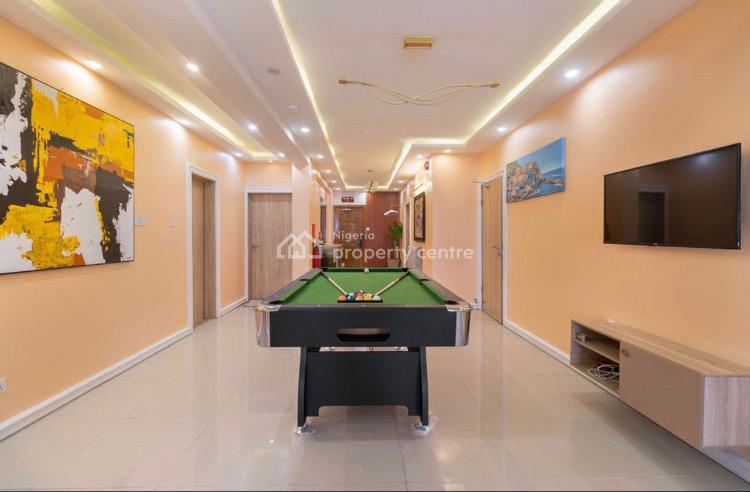 Luxury 3 Bedrooms, Off Admiralty, Lekki Phase 1, Lekki, Lagos, Flat / Apartment Short Let