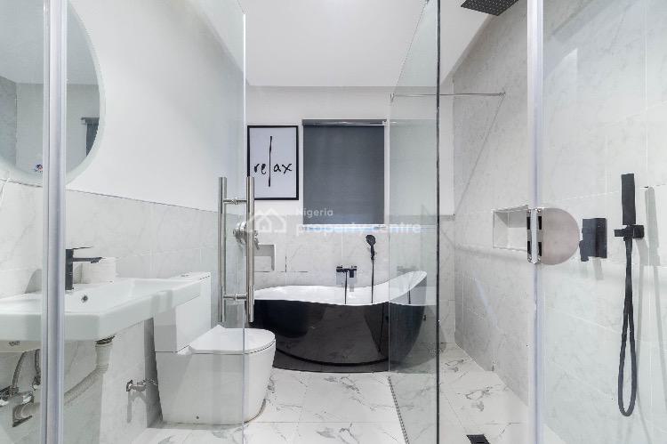 Luxury 2 Bedrooms Apartment, Freedom Way, Lekki Phase 1, Lekki, Lagos, Flat / Apartment Short Let