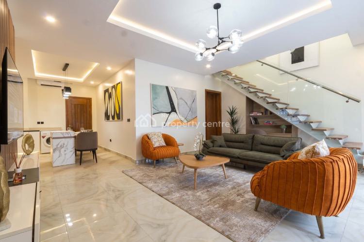 Luxurious 2 Bedrooms, Freedom Way, Lekki Phase 1, Lekki, Lagos, House Short Let